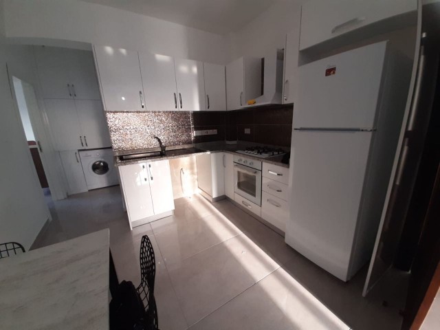 An opportunity not to be missed in Çanakkale region 3+1 flat for sale equivalent title 3 years old building £90.000 unfurnished 110 square meters with en-suite bathroom *investment opportunity*