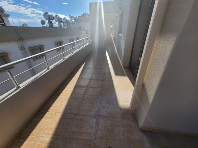 Penthouse zum Verkauf mit Meerblick in der Gegend von Famagusta Karakol, 180.000 £, 275 m2 gleichwertiger Ehemann