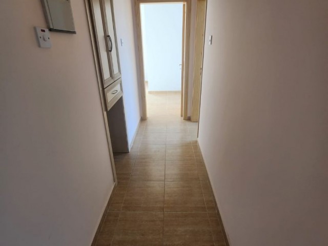 ZU VERKAUFEN 3+1 PENTHOUSE 275 M2