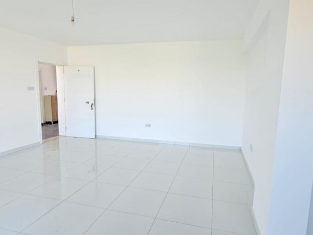 Çanakkale 3+1 satilik daire esdeger kocan 122 m2 2 wc genis balkon kira getirisi yuksek aile yasantisi icin uygundur.  05338315976