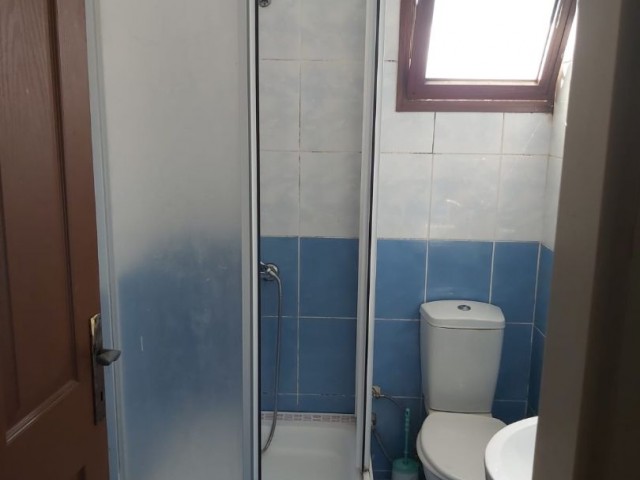 Famagusta Tuzla Bay 2+1 3 möblierte Wohnung zur Miete leer 6 Monate oder jährliche Zahlung Miete ab 12.000 TL bei jährlicher Zahlung ab 300 TL für 6 Monate Miete