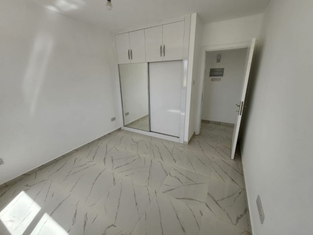 SATILIK 2+1 ZEMİN KAT DAİRE 85 M2 82000 £ EŞDEĞER KOÇAN ÇİFT BALKONLU MÜSTAKİL KONUMUNDA