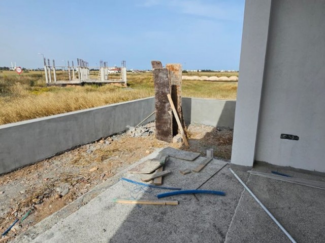 Halb freistehend Zu verkaufen in Mutluyaka, Famagusta