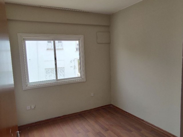 LEFKOŞA ORTAKÖYDE SATILIK DAİRE