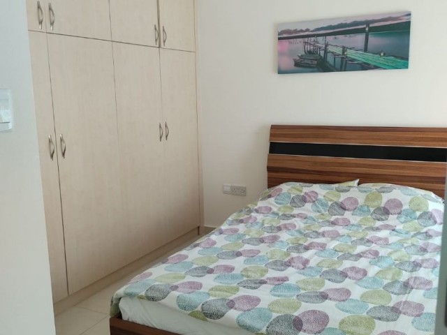 ÖZKARAMAN'dan  İskele-Boğaz Caesar Beach de kiralık 2+1 Daire