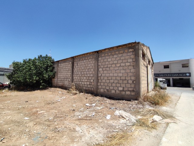 300 m² Building Licensed for Sale in Famagusta Small Industry from Özkaraman (1200 m² Land)