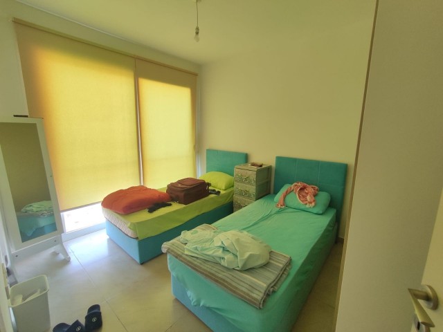 Möblierte 2-Zimmer-Wohnung zum Verkauf in Famagusta Sakarya von OZKARAMAN ** 