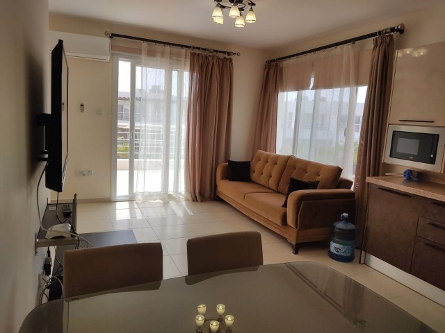 Özkaraman dan Iskele-Bosphorus Caesar Beach is also Fully Furnished 2 + 1 Apartment (All Taxes Paid) ** 