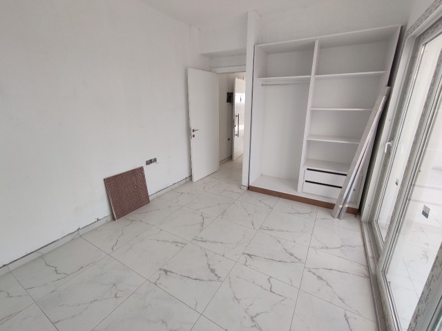 Zu verkaufen in Özkaraman dan Yenibogazici, 3 + 1 Loft-Wohnung mit Terrasse (letzte Wohnung zum Verkauf) ** 