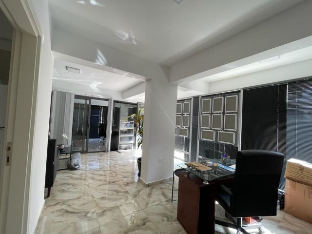 Office for Rent in Famagusta Gülseren Region from Özkaraman