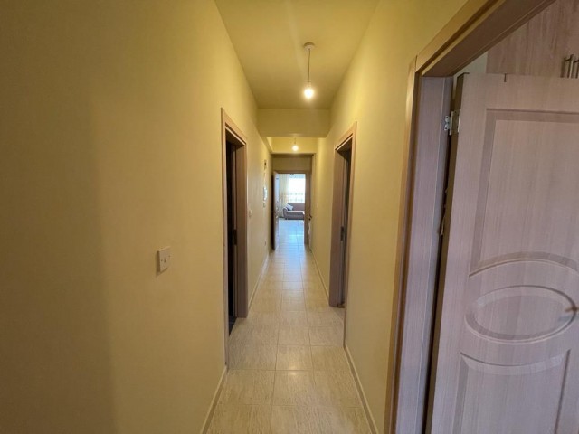 3+1 Spacious Flat for Sale in Yeniboğaz Region from Özkaraman