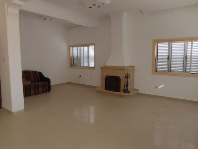 2+1 spacious flat for sale with Turkish title in Özkaramandan karakol area