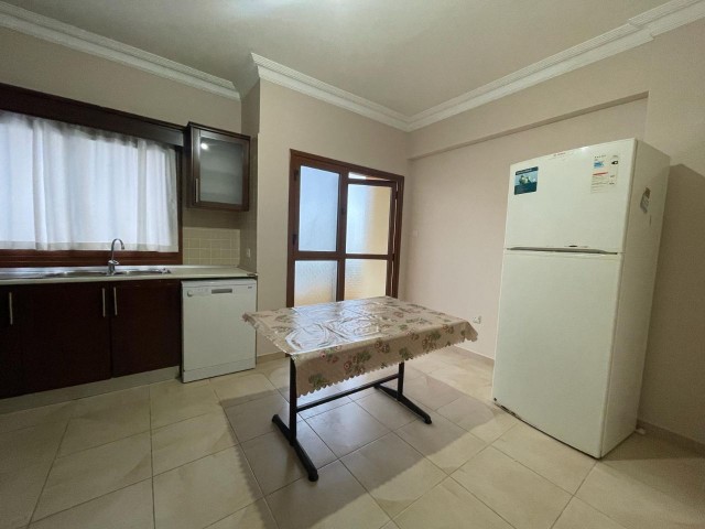 3+1 Flat for Rent in Famagusta Gülseren Area from Özkaraman