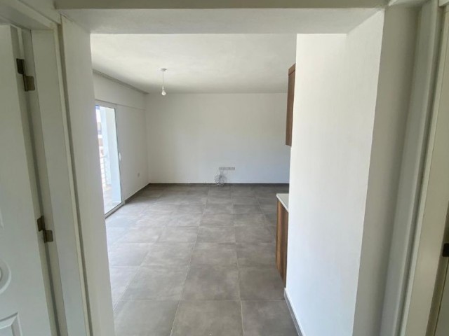 ÇANAKKALE UNMÖBLIERTE 2+1 NEUE WOHNUNG