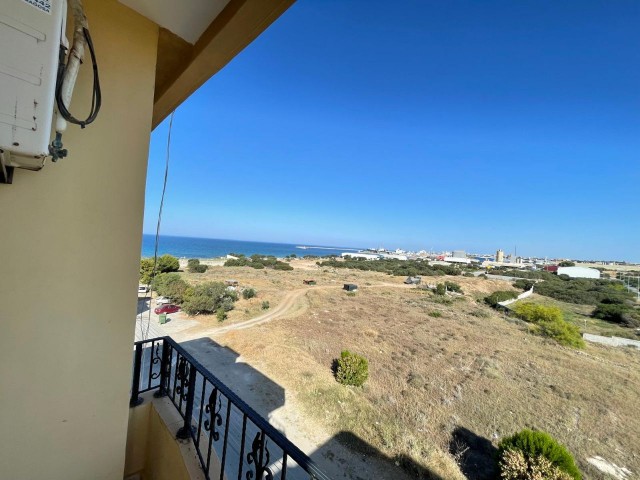 3+1 Flat for Rent in Famagusta Gülseren Area from Özkaraman