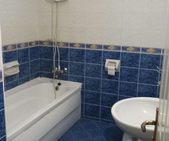 Flat To Rent in Çanakkale, Famagusta