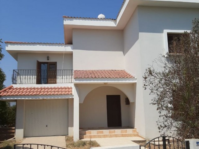 Villa To Rent in Yeni Boğaziçi, Famagusta