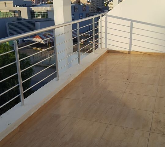 Penthouse To Rent in Mağusa Merkez, Famagusta