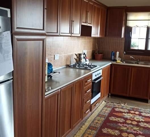 MAĞUSA YENİBOĞAZİÇİNDE KİRALIK FULL EŞYALI  3+1  DAİRE  AİLE APARTMAN