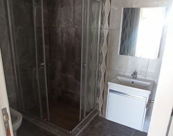 MAĞUSA MERKEZDE SATILIK 1+1 PENTHOUSE DAİRE 