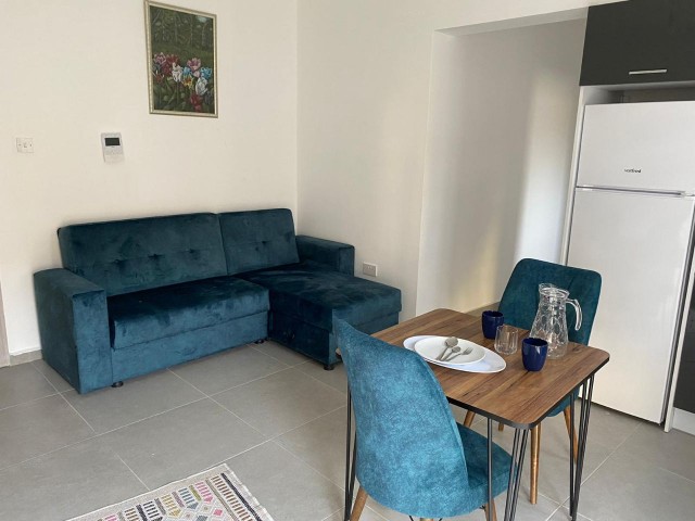 MAĞUSA MERKZDE KİRALIK FULL EŞYALI LÜX 1+1 DAİRE 