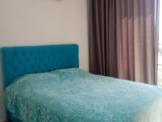 MAĞUSA MERKZDE SATILIK FULL EŞYALI LÜX 1+1 DAİRE