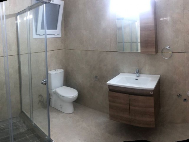 MAĞUSA GÜLSEREN BÖLGESİ DENİZ MANZARALI 3+1 SIFIR DAİRE  AİLE APARTMANI