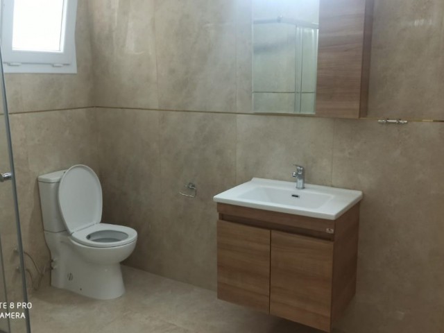 MAĞUSA GÜLSEREN BÖLGESİ DENİZ MANZARALI 3+1 SIFIR DAİRE  AİLE APARTMANI