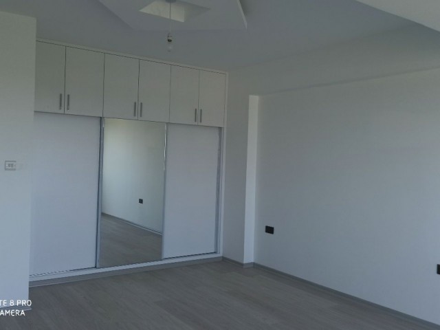 1+1 UND 2 + 1 APARTMENTS MIT AUSGEZEICHNETEM MEERBLICK ** 