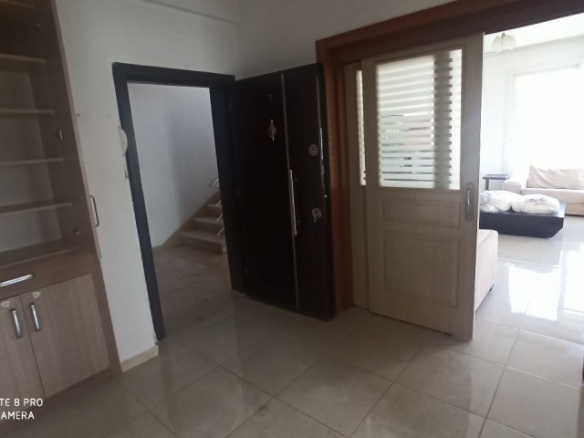 3+1 WOHNUNG IN DER NÄHE VON FAMAGUSTA KALILAND REGION EMU ** 