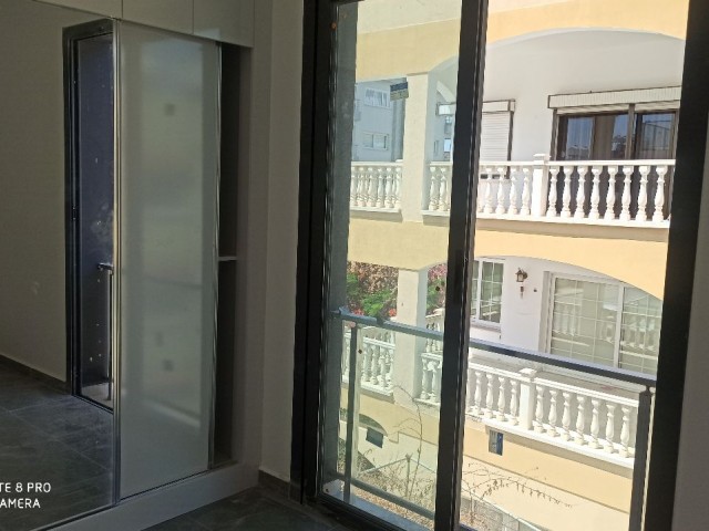 NULL 2+1 WOHNUNG ZU VERMIETEN IN FAMAGUSTA GÜLSEREN BEZIRK ** 