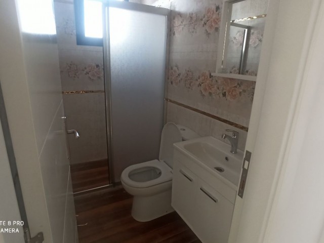 FAMAGUSTA CANAKKALE CTYMALL BEZIRK NULL 2 + 1 WOHNUNG ** 