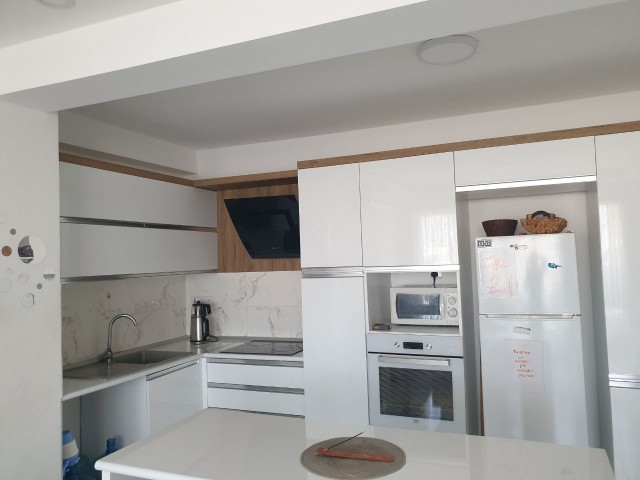 FULLY FURNISHED 2 + 1 EN-SUITE APARTMENT IN FAMAGUSTA CITY CENTER ** 