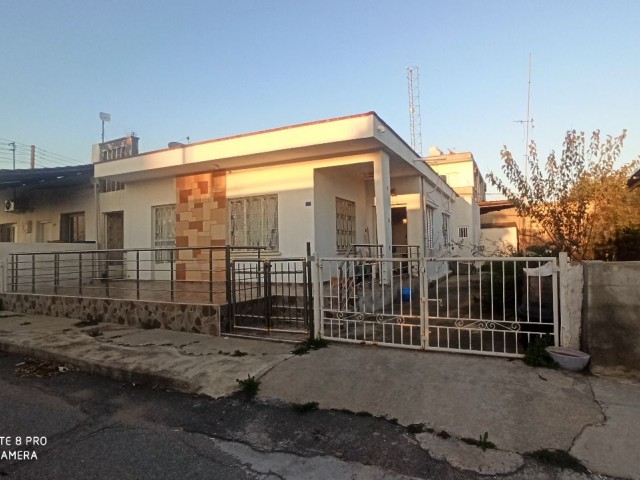 Detached House For Sale in Maraş, Famagusta