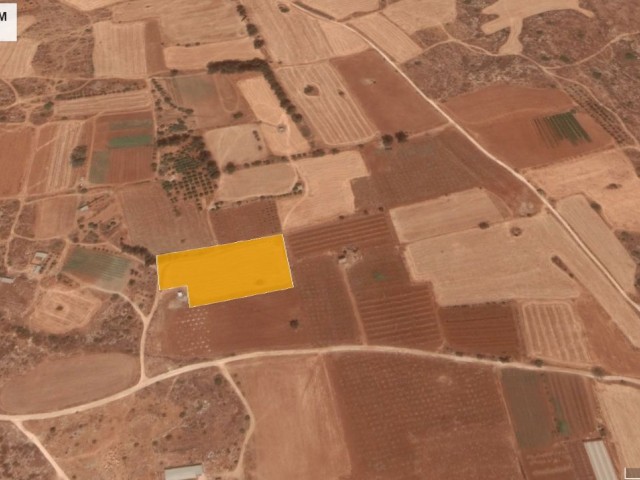 YILDIRIM VILLAGE GARDENS REGION RED SOIL WATER WELL LAND