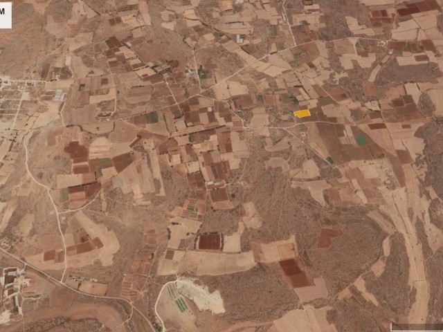 YILDIRIM VILLAGE GARDENS REGION RED SOIL WATER WELL LAND