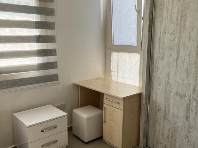 MAĞUSA MERKEZDE EŞYALI KİRALIK 2+1 DAİRE 6AY 6AY ÖDEME KABUL EDİLİR