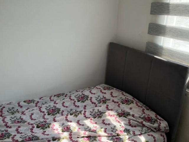 MAĞUSA MERKEZDE EŞYALI KİRALIK 2+1 DAİRE 6AY 6AY ÖDEME KABUL EDİLİR