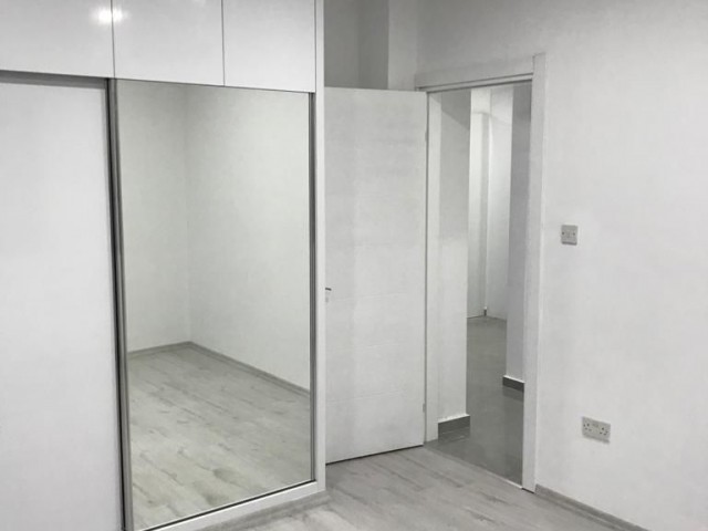 MAĞUSA MERKZDE EŞYASIZ KİRALIK 2+1 YENİ DAİRE