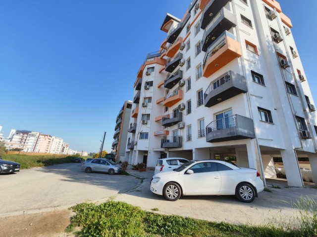 MAĞUSA GÜLSEREN BÖLGESİ DAÜ YAKIN 2+1  KİRALIK DAİRE