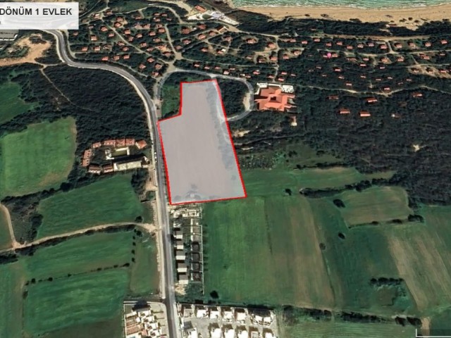 LAND SUITABLE FOR CONSTRUCTION OF TOURISTIC FACILITIES AND SITE, VERY CLOSE TO YENİERENKÖY MUNICIPALITY PUBLIC BEACH