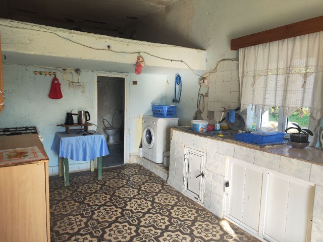 DETACHED HOUSE FOR SALE WITH 1430m2 LAND AREA IN CYPRUS İSKELE DERİNCE VILLAGE