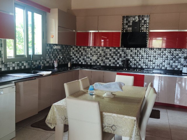 DETACHED HOUSE FOR RENT IN İSKELE RESIDENTIAL AREA