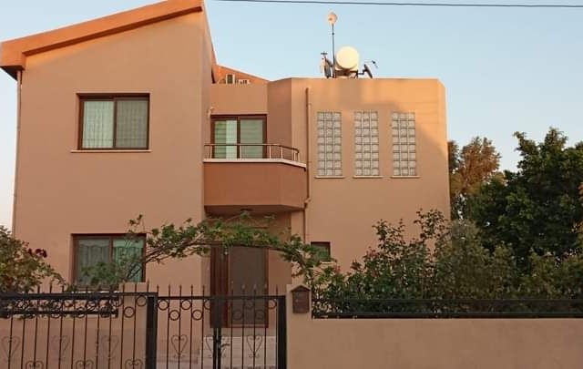 3+1 villa for sale in Dikmen ** 