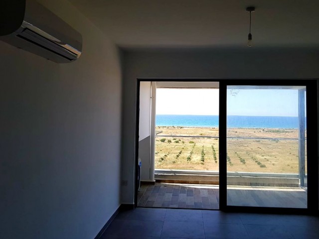 2+1 Beautiful apartment with sea view on 7th floor with communal pool