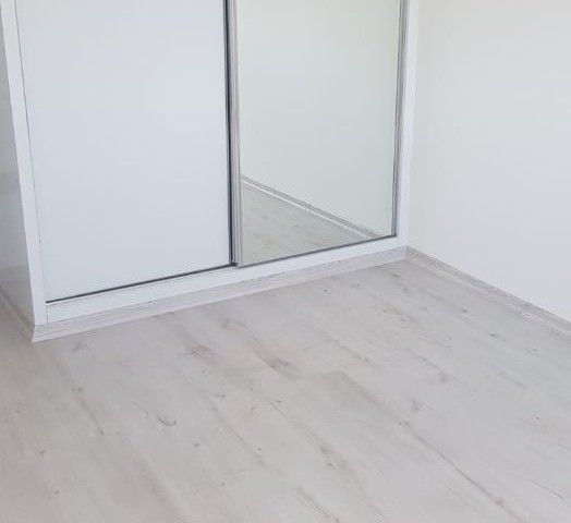 Luxus-Wohnung zum Verkauf im Zentrum von Famagusta 2 + 1 Kampagne Preise ** 