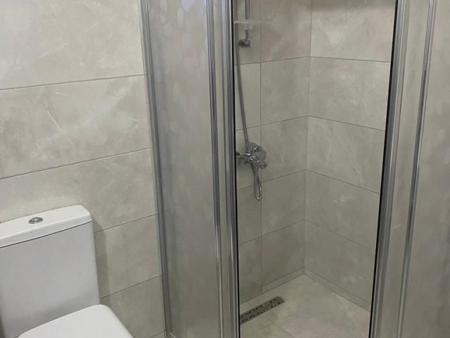 TUZLA MERKEZDE ULTRA LÜKS YENİ EŞYALI 2+1 DAİRE