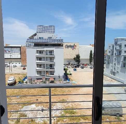 2+1 APARTMENT FOR RENT OUTSIDE THE CITY MALL ** 