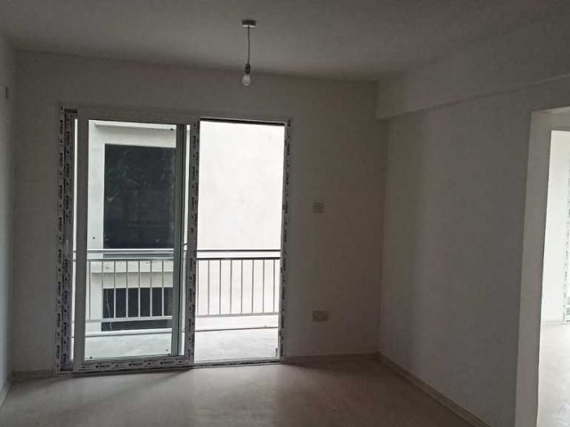 2+1 UNFURNISHED FLAT TO RENT IN CANAKKALE REGION