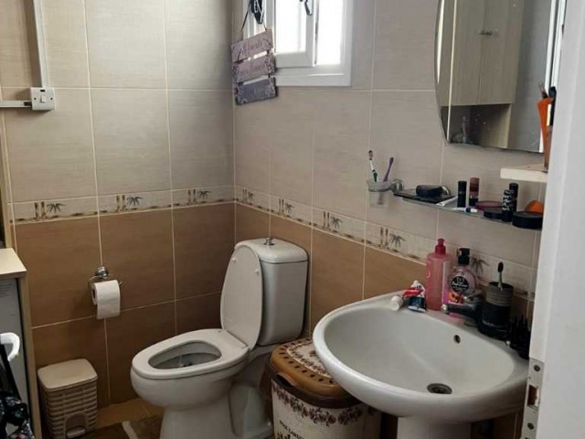 ÇANAKKALE BÖLGESINDE FULL EŞYALI AİLE APARTMANI 3+1 DAİRE